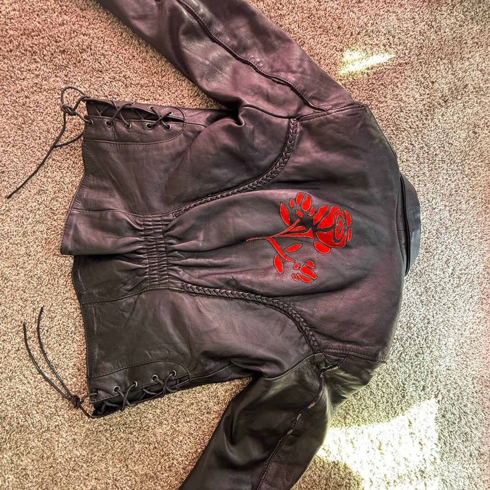 Embroidered Black Leather Jacket - Picture 10 of 10